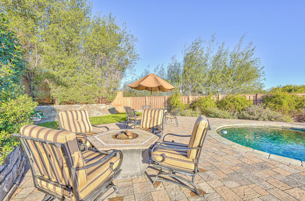 22511 Murietta Road Salinas, CA 93908 - Photo 56 of 58 a view of a chairs and table in the patio