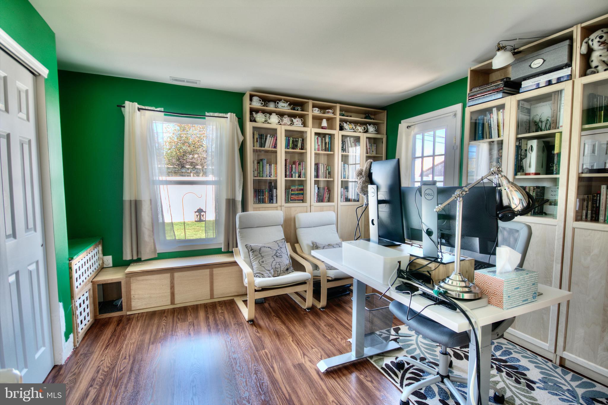 23 Inkberry Road Levittown, PA 19057 - Photo 16 of 27 Gallery Image 16