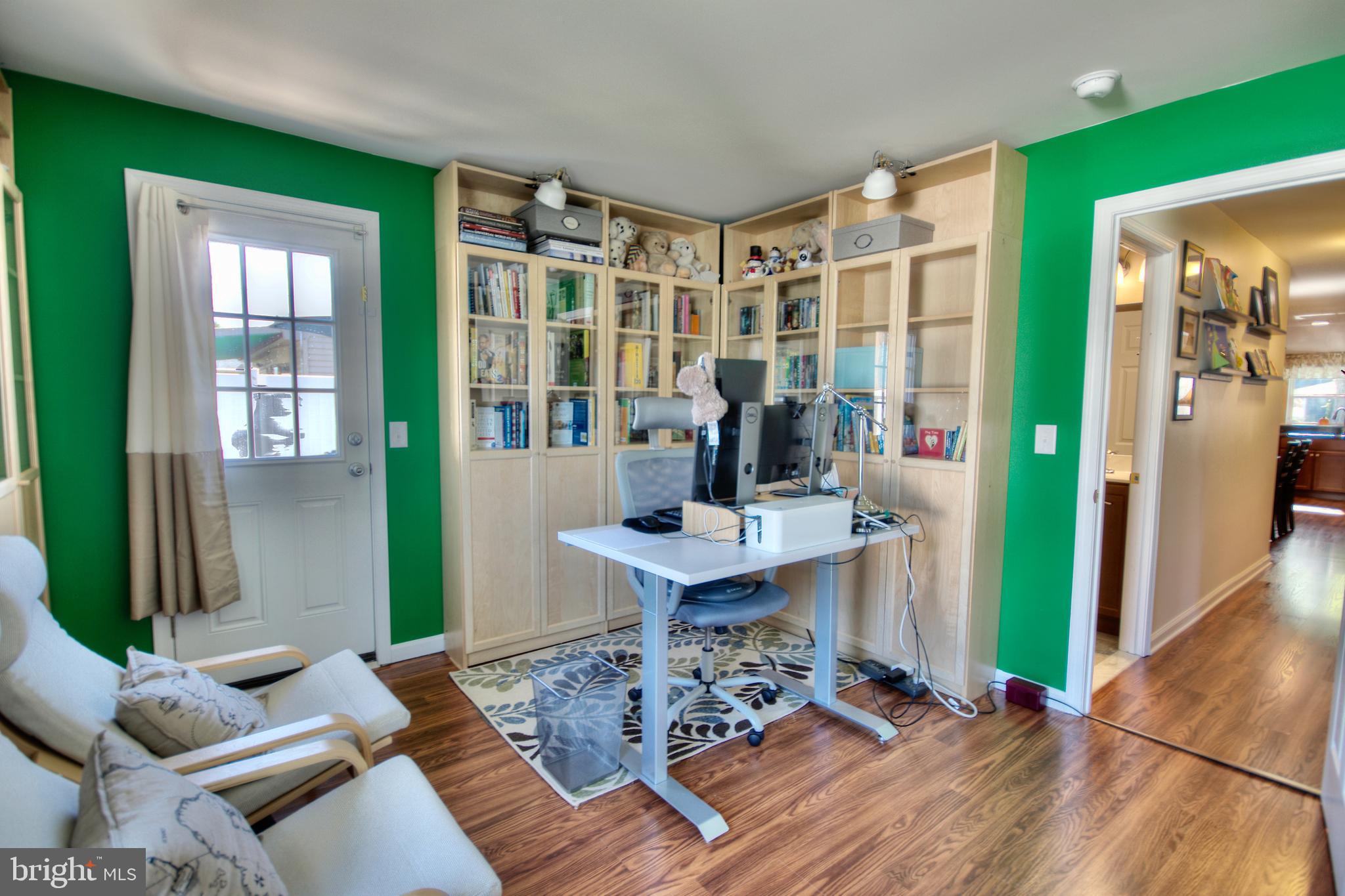 23 Inkberry Road Levittown, PA 19057 - Photo 17 of 27 Gallery Image 17