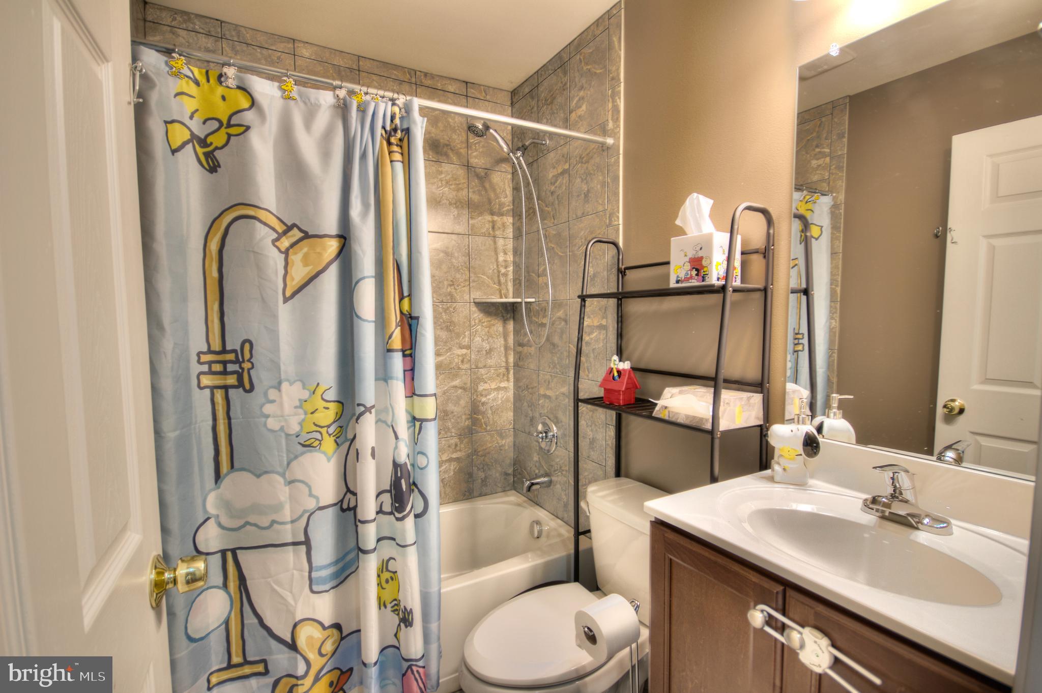 23 Inkberry Road Levittown, PA 19057 - Photo 18 of 27 Gallery Image 18