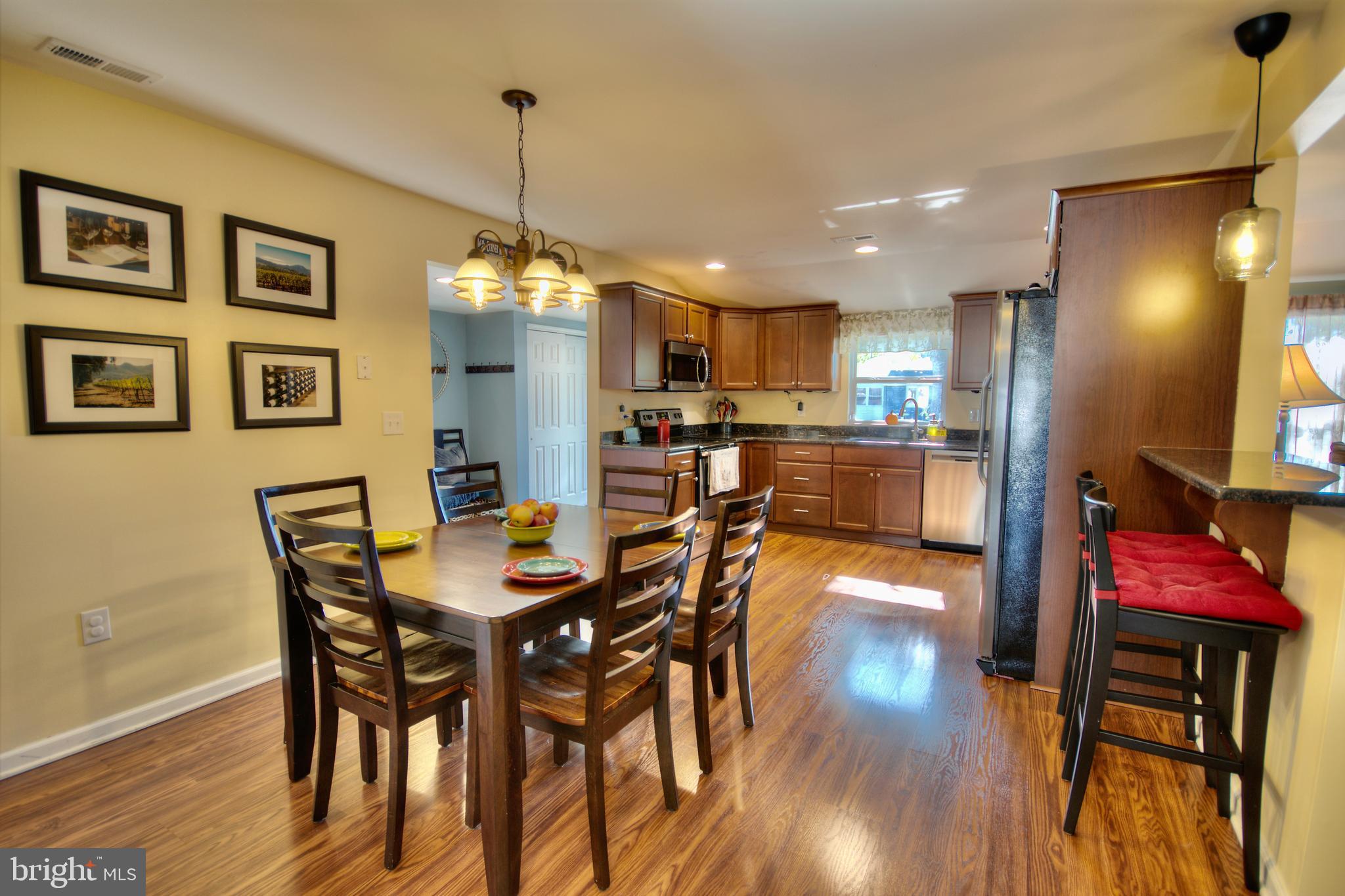 23 Inkberry Road Levittown, PA 19057 - Photo 10 of 27 Gallery Image 10