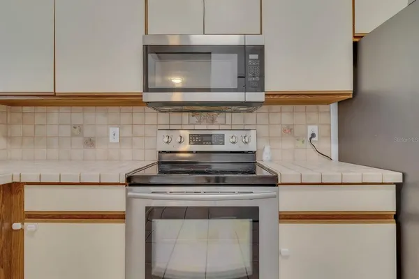$269,900 | 2432 King Oak Court, St. Cloud, FL 34769