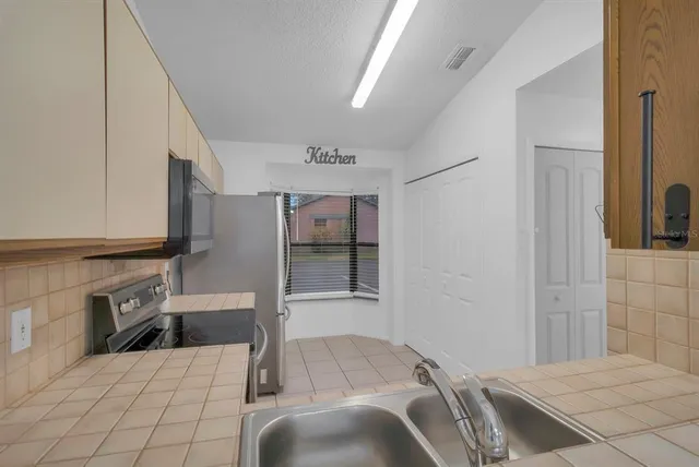 $275,000 | 2432 King Oak Court, St. Cloud, FL 34769