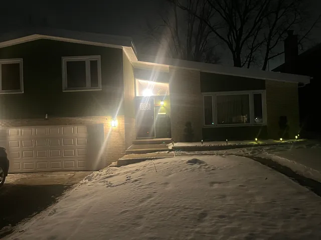 $335,000 | 3746 Cherry Hills Drive, Flossmoor, IL 60422