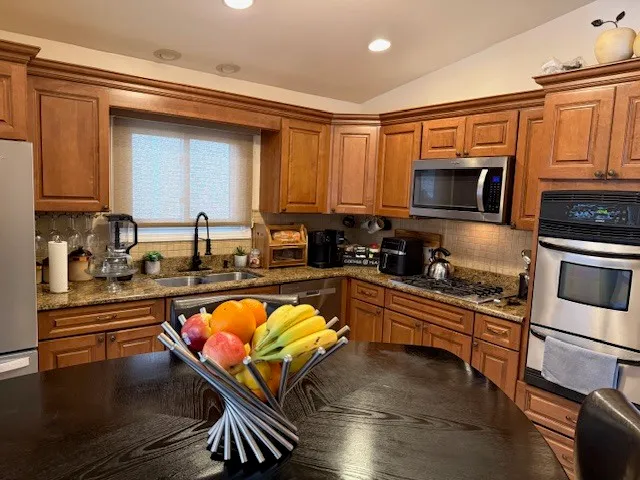 $335,000 | 3746 Cherry Hills Drive, Flossmoor, IL 60422