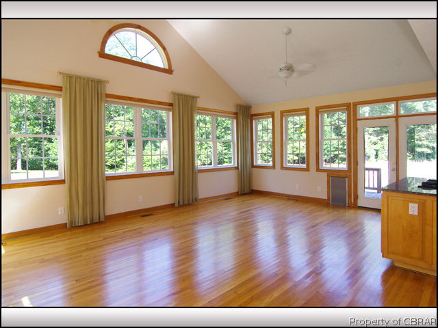 7061 Sassafras Landing Road Gloucester, VA 23061 - Photo 7 of 32