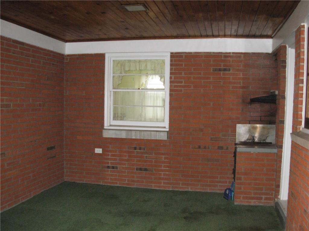 100 McClellan Road Greenfield, IN 46140 - Photo 13 of 23 Gallery Image 13