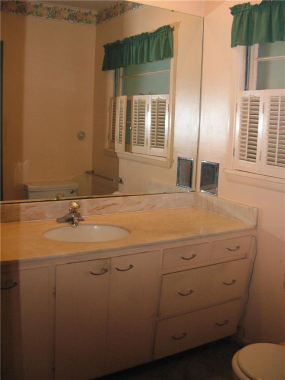 100 McClellan Road Greenfield, IN 46140 - Photo 17 of 23 Gallery Image 17