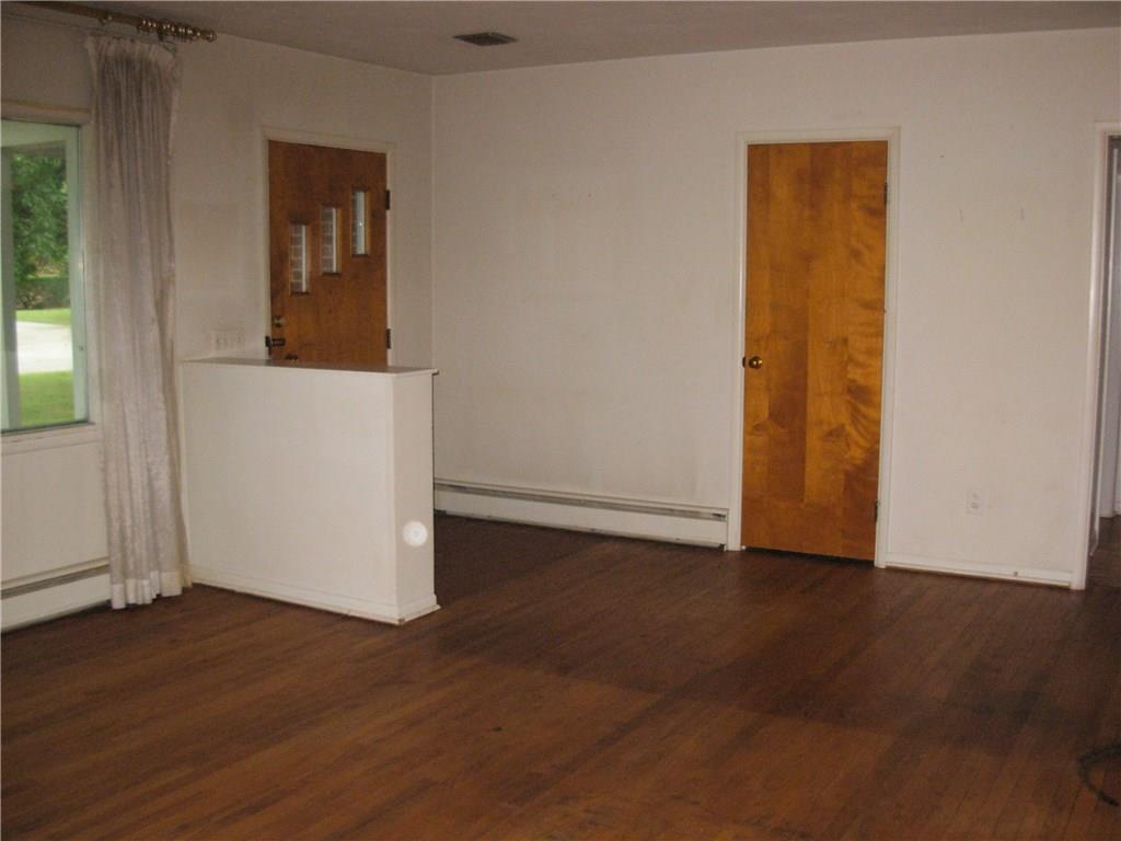 100 McClellan Road Greenfield, IN 46140 - Photo 3 of 23 Gallery Image 3