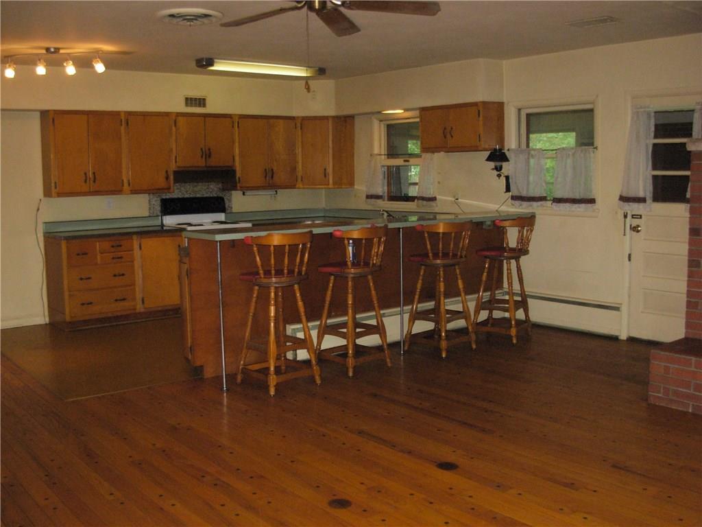 100 McClellan Road Greenfield, IN 46140 - Photo 8 of 23 Gallery Image 8