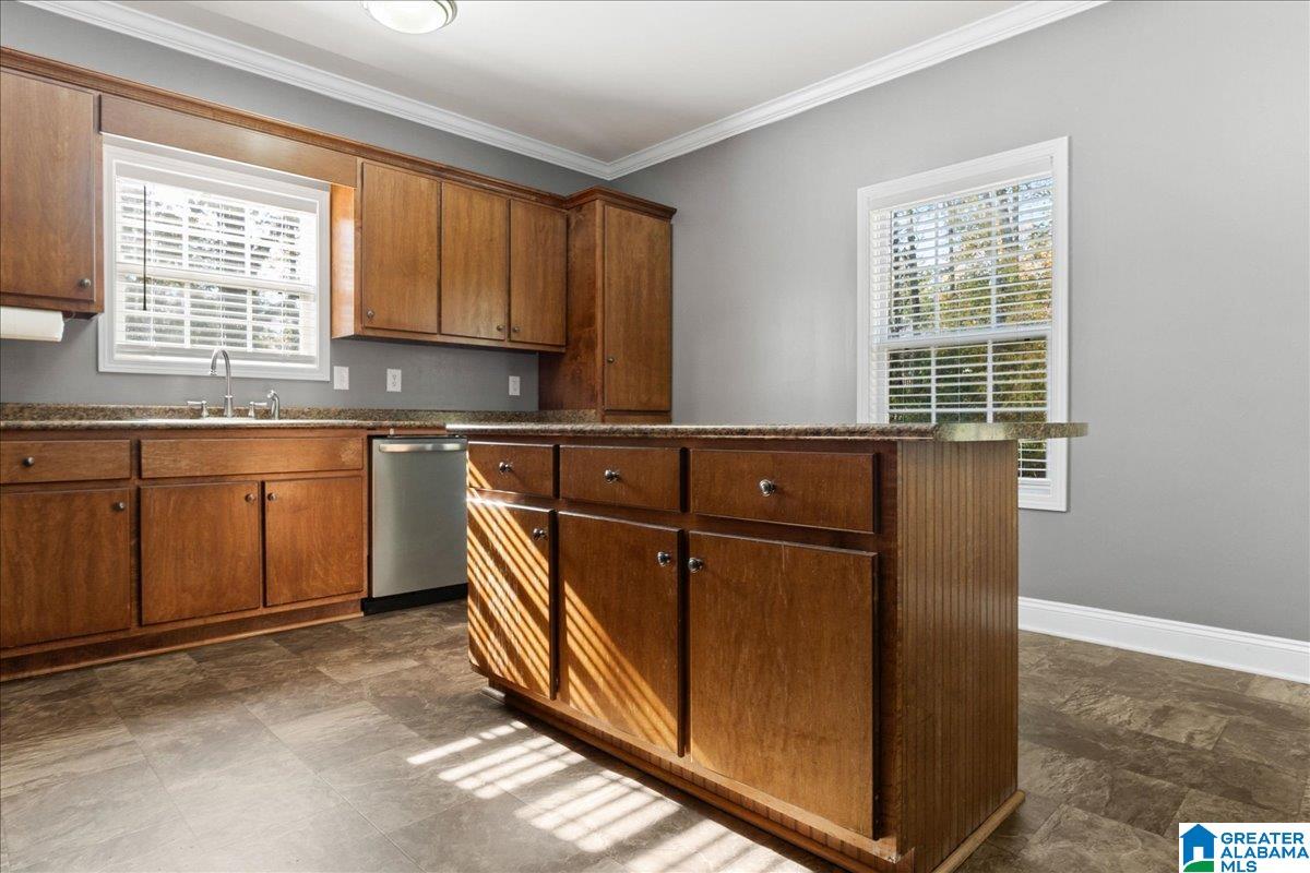 908 Azalea Road Oneonta, AL 35121 - Photo 12 of 47 Gallery Image 12