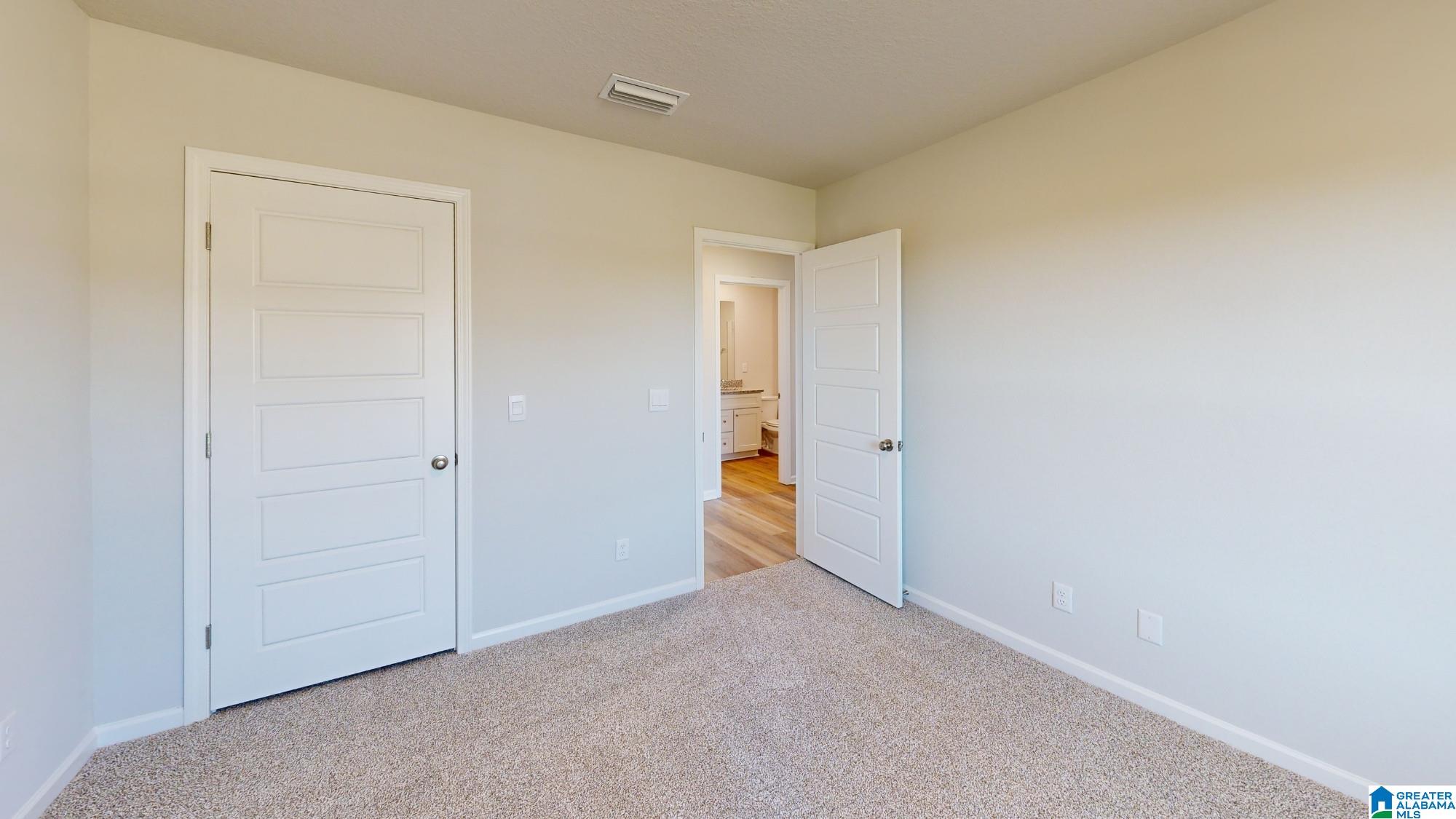 135 Aberdeen Loop Calera, AL 35040 - Photo 11 of 26