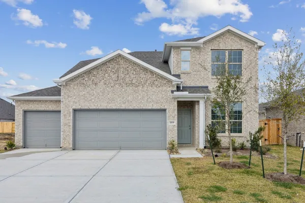 $279,850 | 1009 South Oakhurst Drive, Dayton, TX 77535