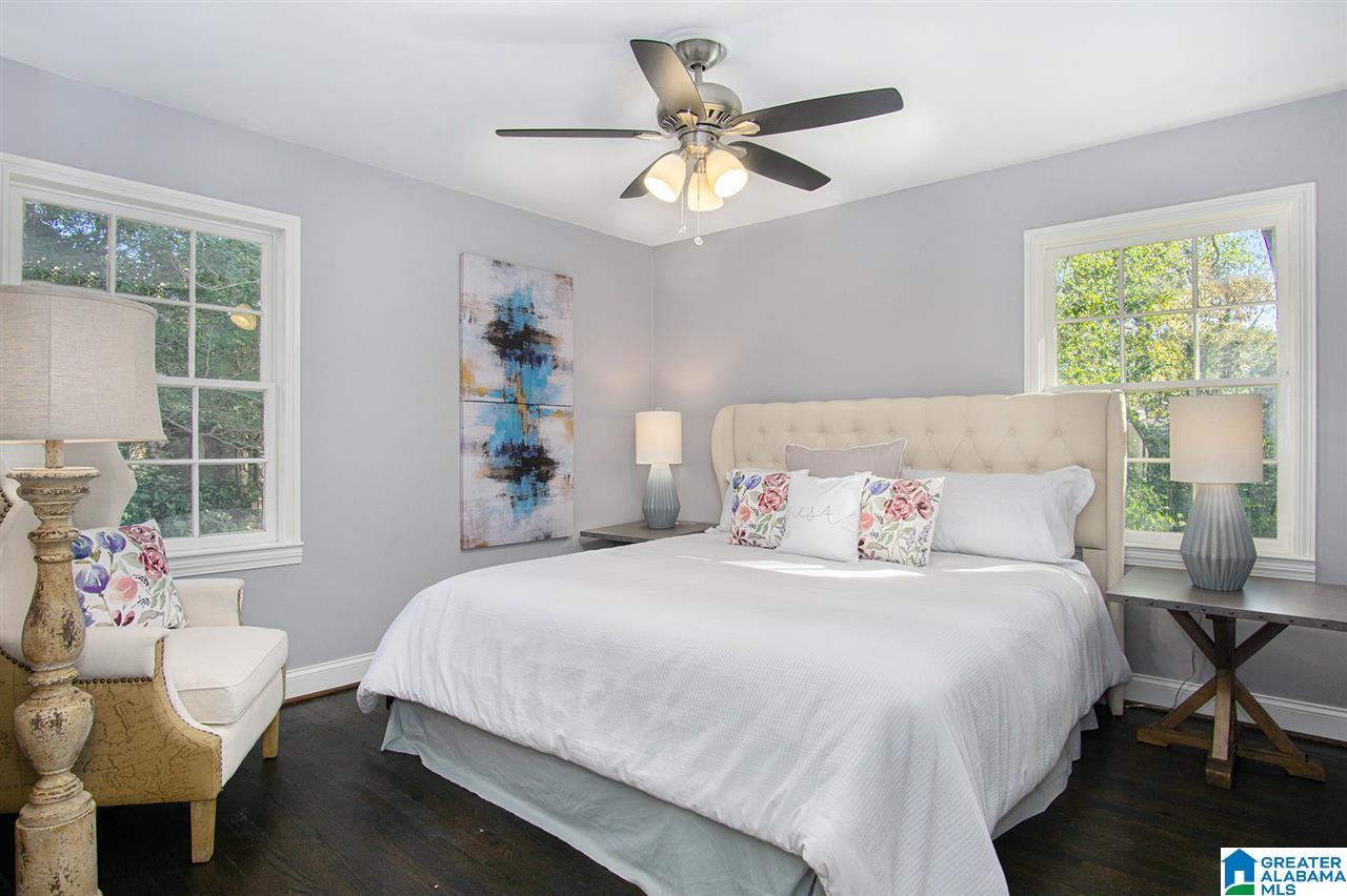 2945 Green Valley Road Birmingham, AL 35243 - Photo 5 of 28