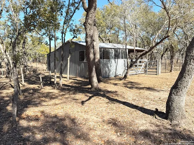 $539,900 | 561 County Road 785, Natalia, TX 78059