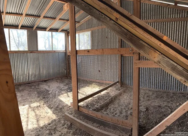 $539,900 | 561 County Road 785, Natalia, TX 78059