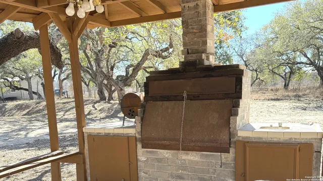 $539,900 | 561 County Road 785, Natalia, TX 78059