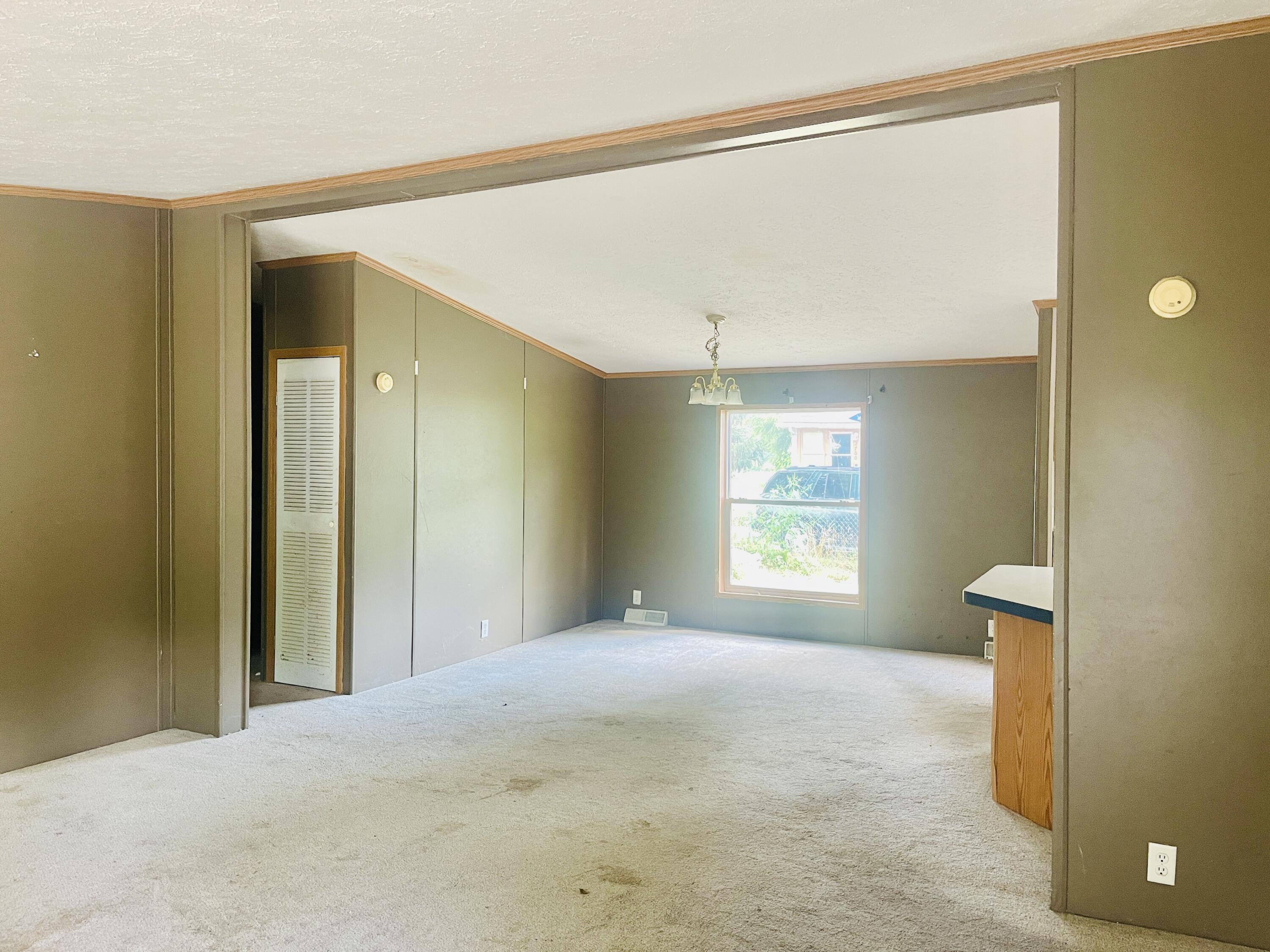 1702 Munith Road Jackson, MI 49201 - Photo 11 of 32 IMG_3408