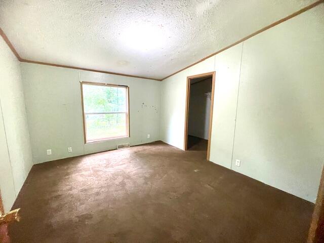 1702 Munith Road Jackson, MI 49201 - Photo 24 of 32 IMG_2556