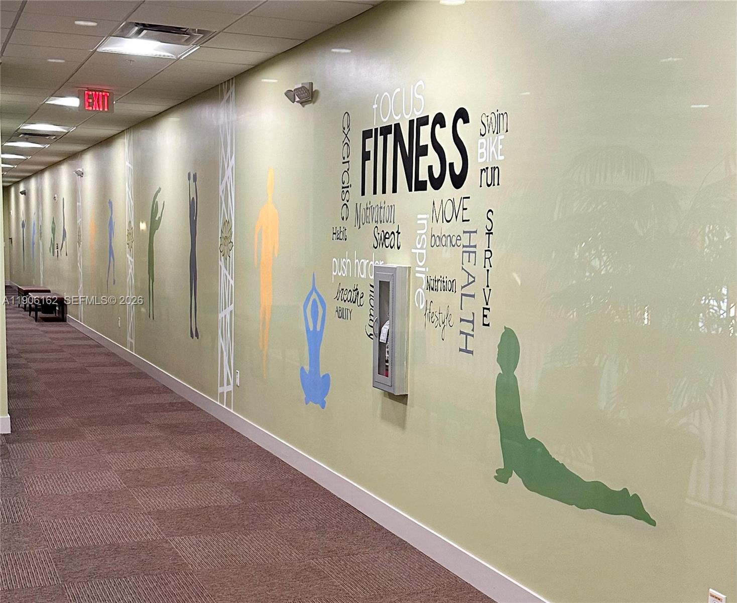 142 Preston F, Unit 142 Boca Raton, FL 33434 - Photo 17 of 28 a view of a hallway with entryway