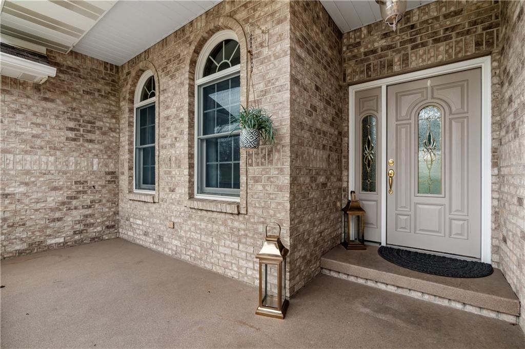 2108 Mickanin Road Irwin, PA 15642 - Photo 4 of 31