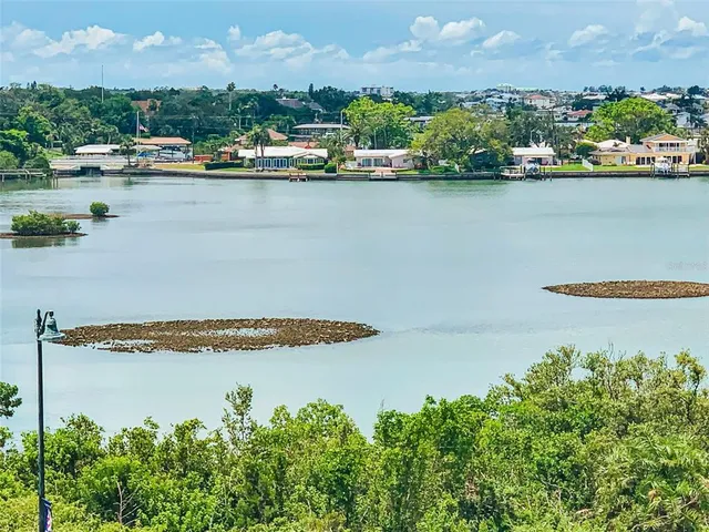 $299,900 | 100 Bluff View Drive, Unit 511C, Belleair Bluffs, FL 33770