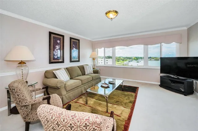 $299,900 | 100 Bluff View Drive, Unit 511C, Belleair Bluffs, FL 33770