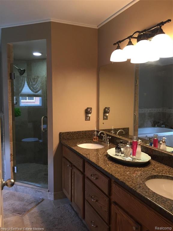 49241 Monte Road Chesterfield, MI 48047 - Photo 16 of 37