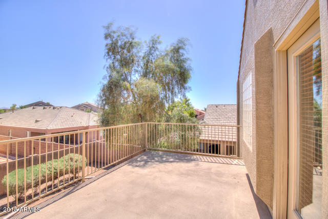 42811 West Venture Road Maricopa, AZ 85138 - Photo 49 of 61 a view of balcony with small garden