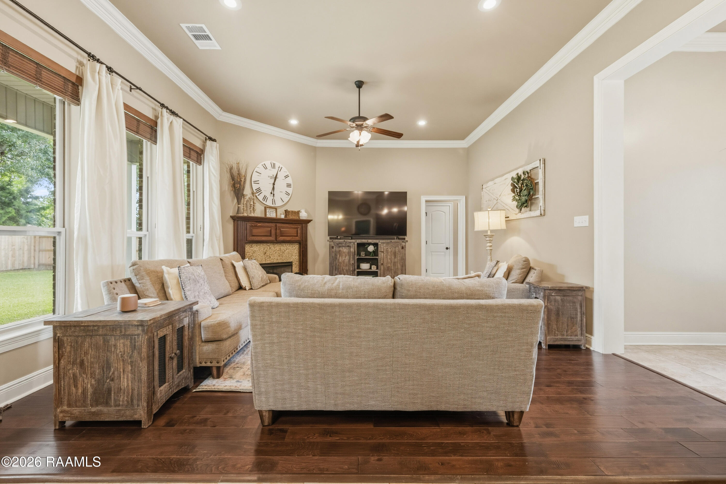 200 Hidden Ridge Drive Lafayette, LA 70507 - Photo 3 of 32 200HiddenRidge-11
