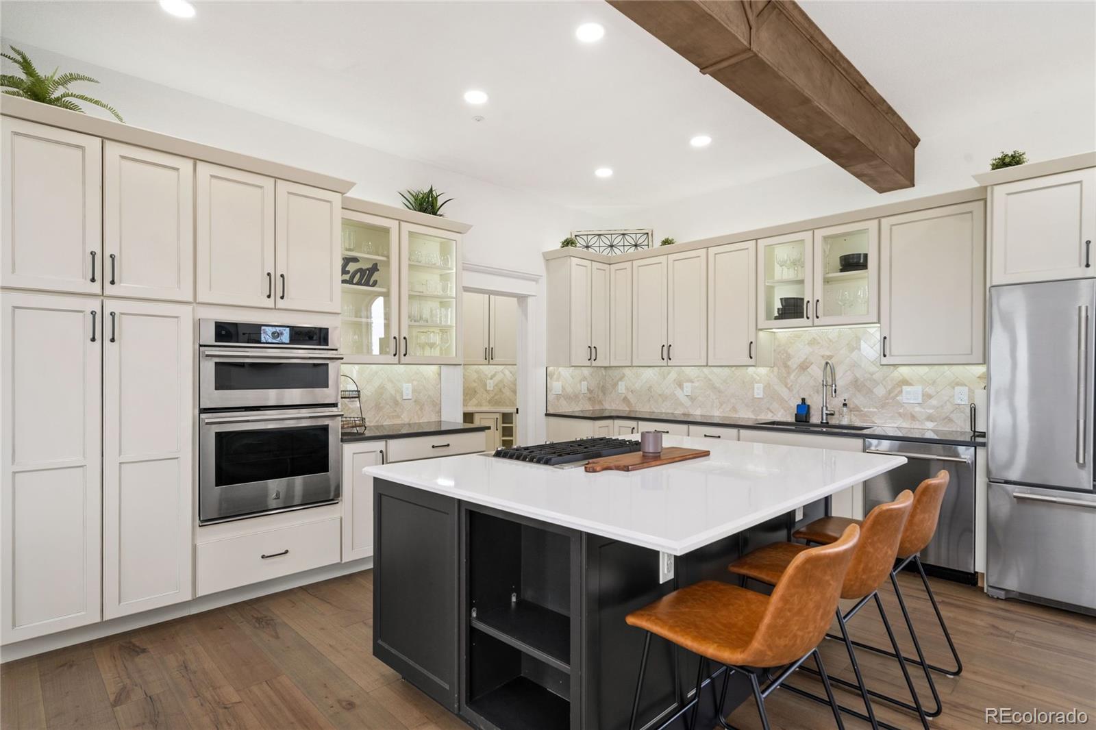 424 Grayhawk Road Fort Collins, CO 80524 - Photo 8 of 38