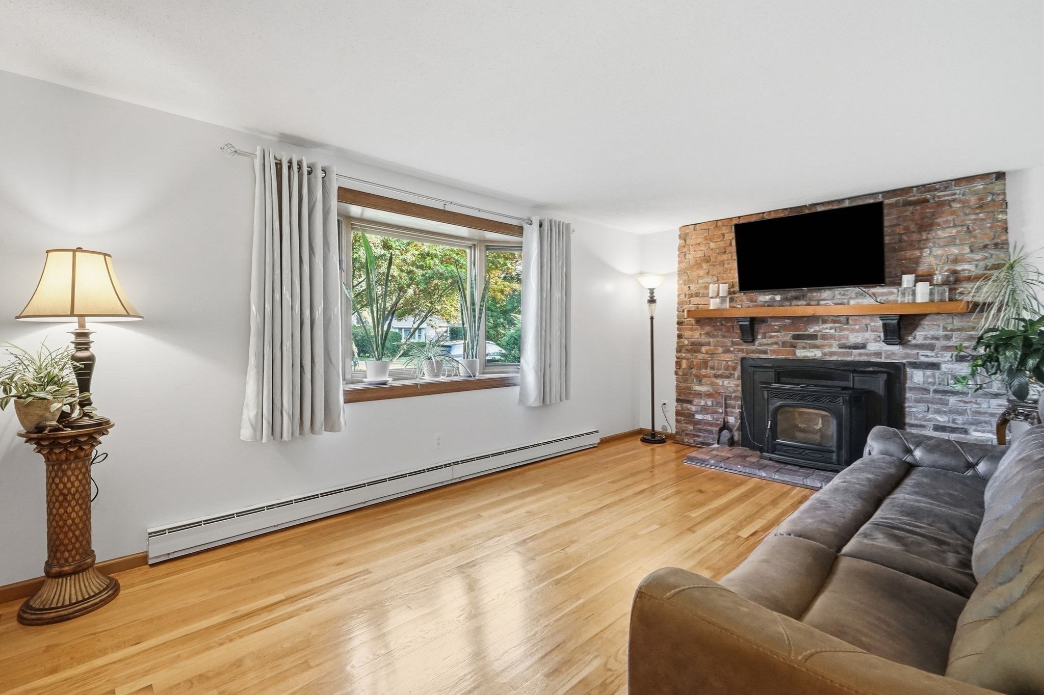 46 Country Road Agawam, MA 01001 - Photo 15 of 42 Gallery Image 15