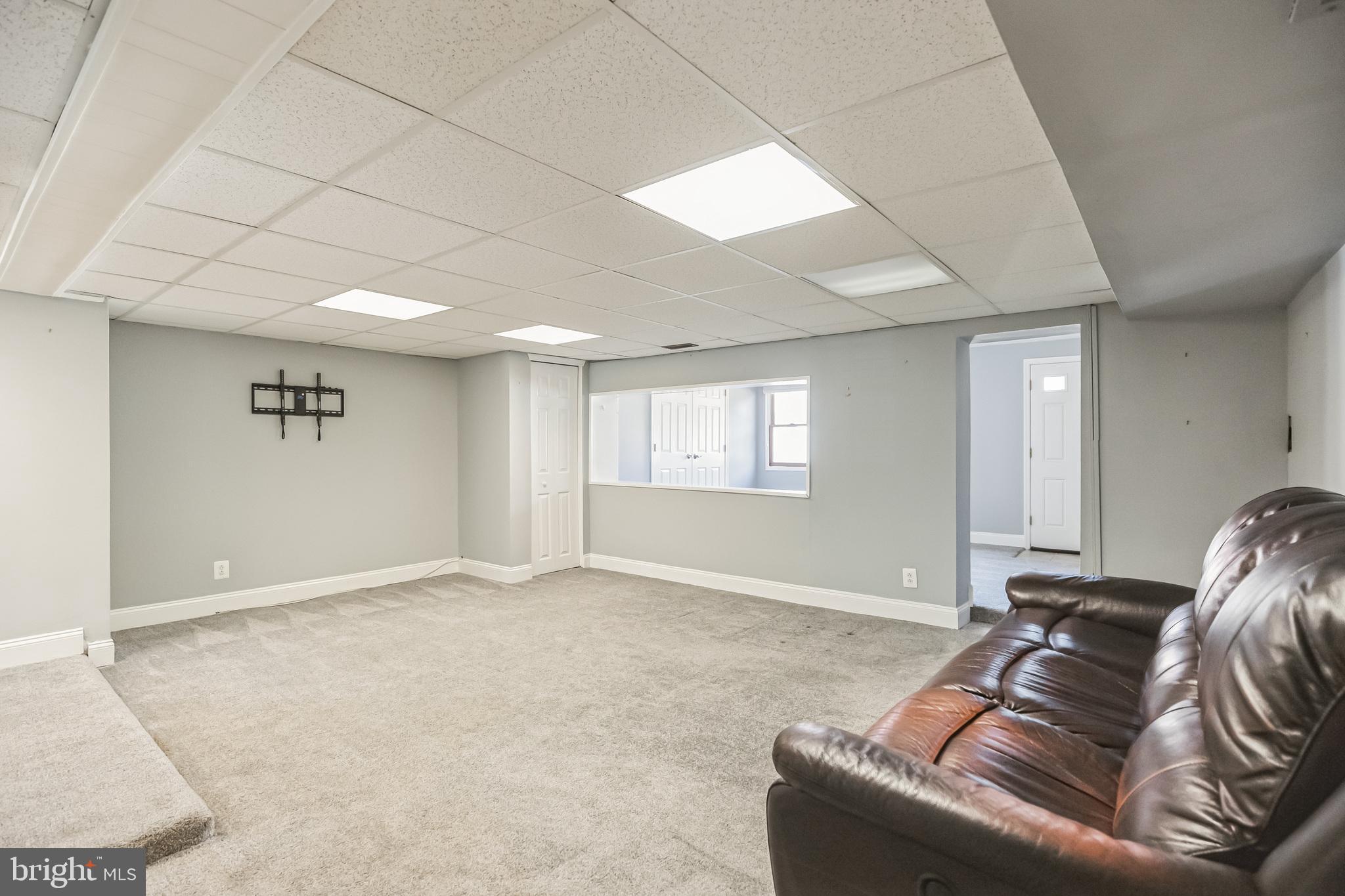12458 Balston Road Philadelphia, PA 19154 - Photo 19 of 25