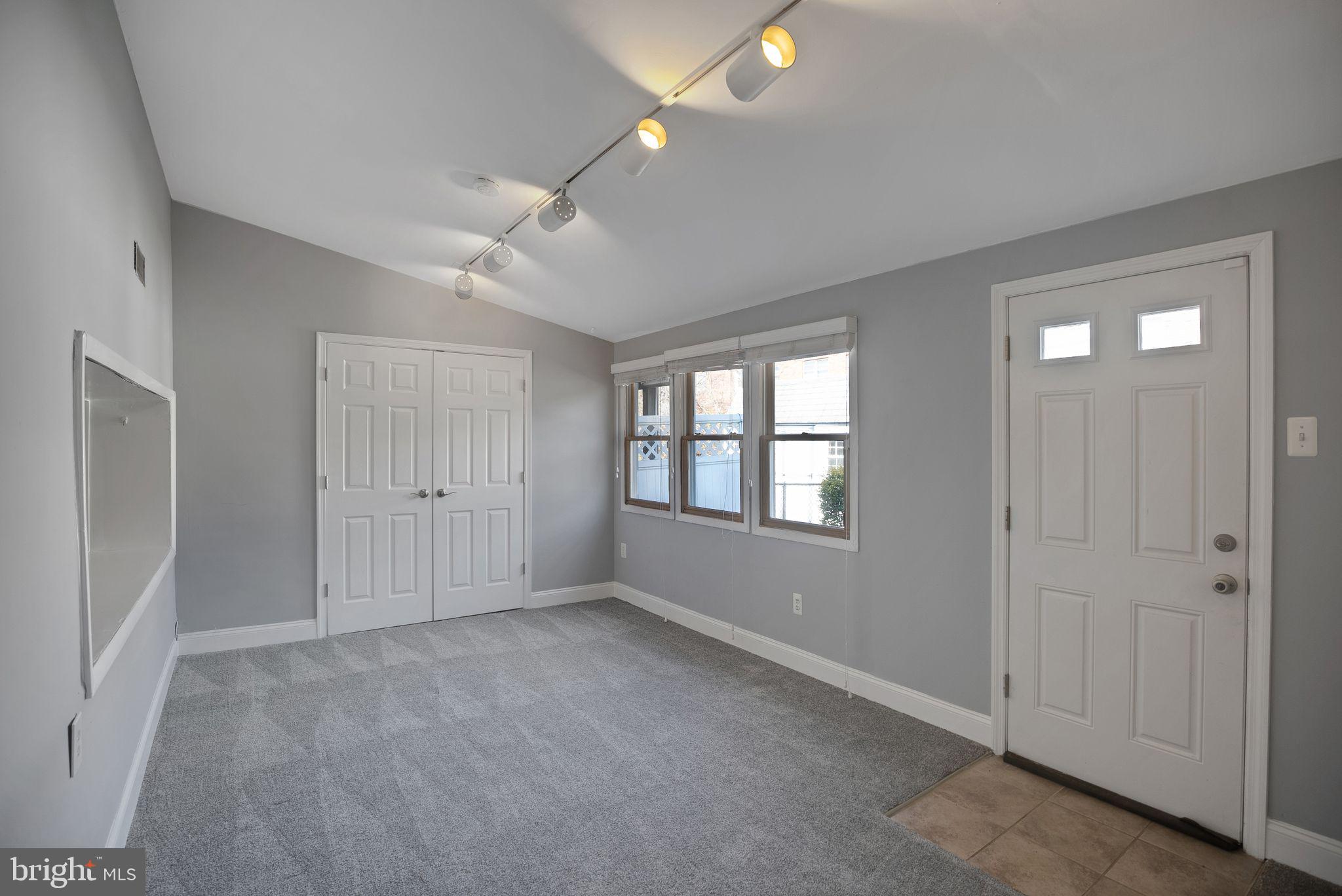 12458 Balston Road Philadelphia, PA 19154 - Photo 21 of 25