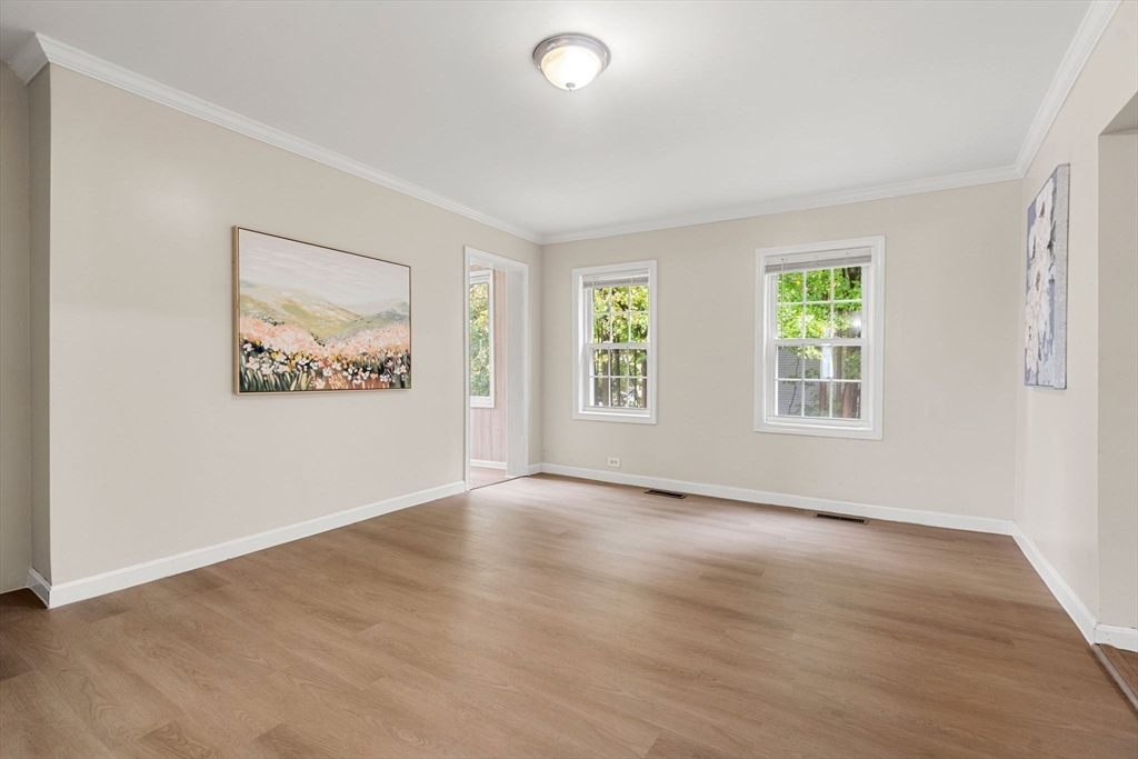 380 Riverside Street Lowell, MA 01854 - Photo 11 of 38 Gallery Image 11