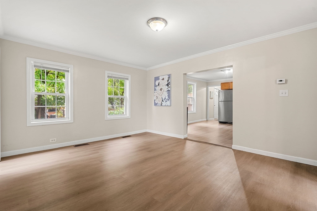 380 Riverside Street Lowell, MA 01854 - Photo 10 of 38 Gallery Image 10