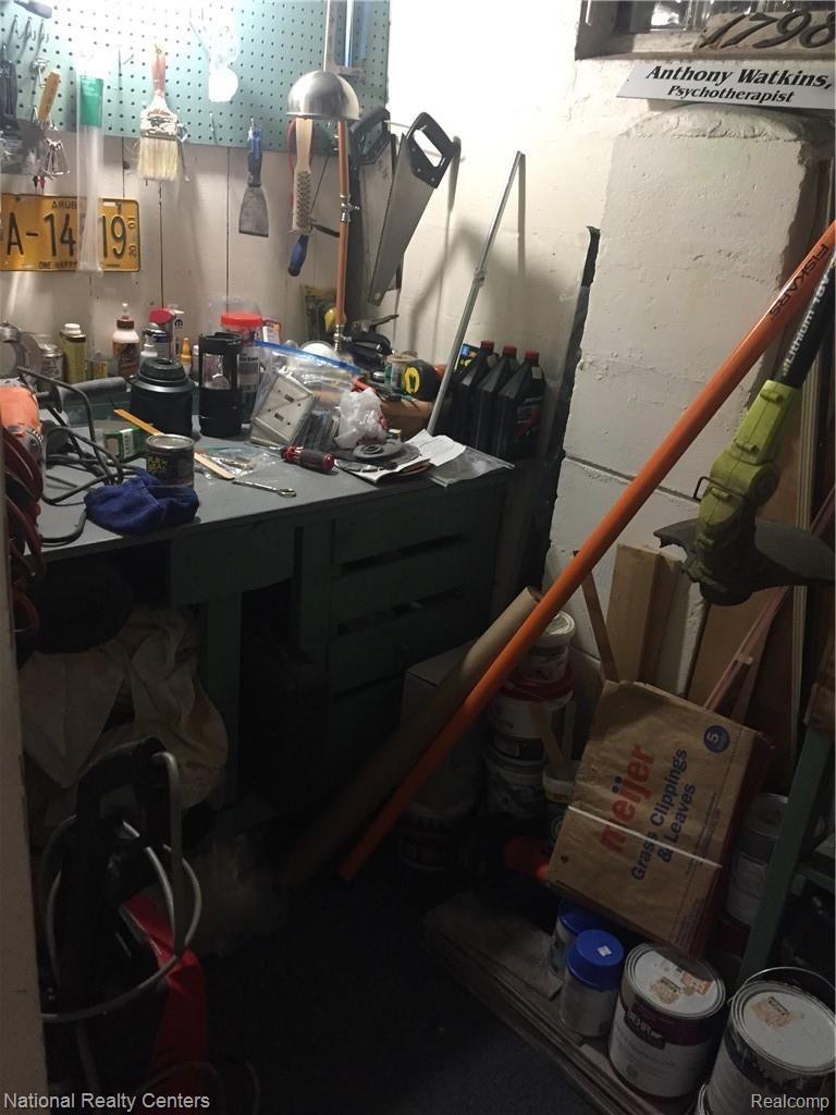 17989 Ruth Street Melvindale, MI 48122 - Photo 25 of 25 Ruth workroom.JPG