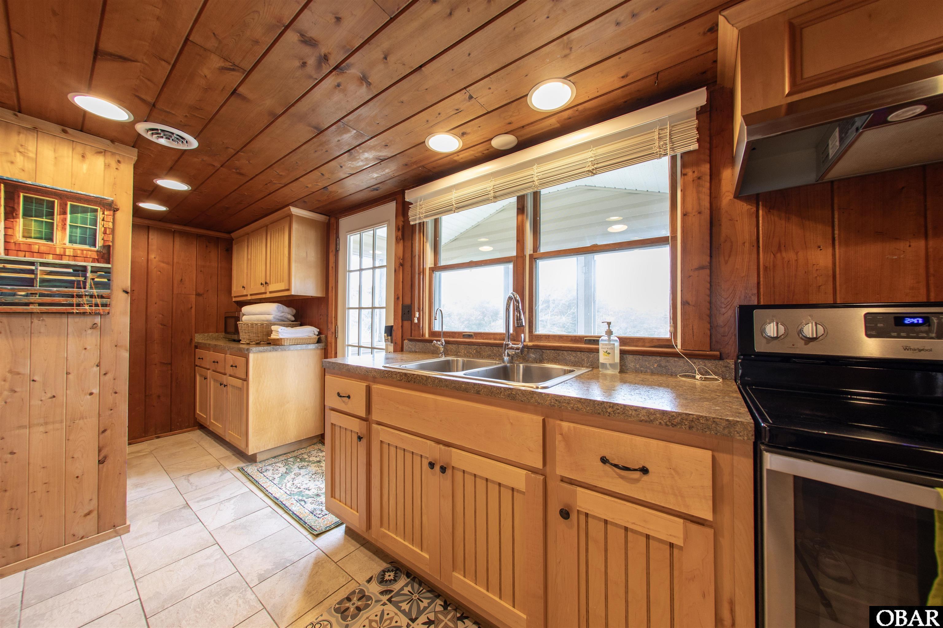 41 Skyline Road, Unit 1 Southern Shores, NC 27949 - Photo 12 of 58