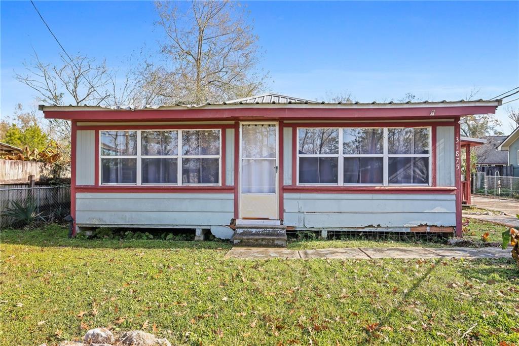 31875 Janice Street Springfield, LA 70462 - Photo 2 of 20
