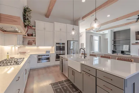 $1,119,000 | 105 Taylor Crk Way, Liberty Hill, TX 78642