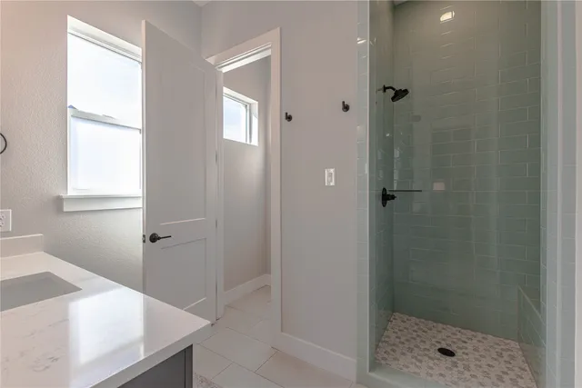 $1,199,000 | 105 Taylor Crk Way, Liberty Hill, TX 78642