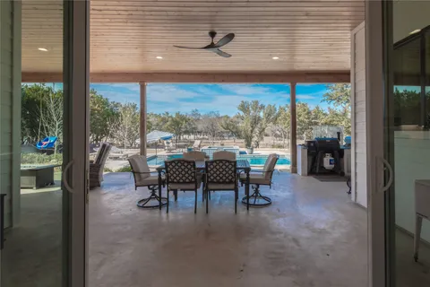 $1,199,000 | 105 Taylor Crk Way, Liberty Hill, TX 78642