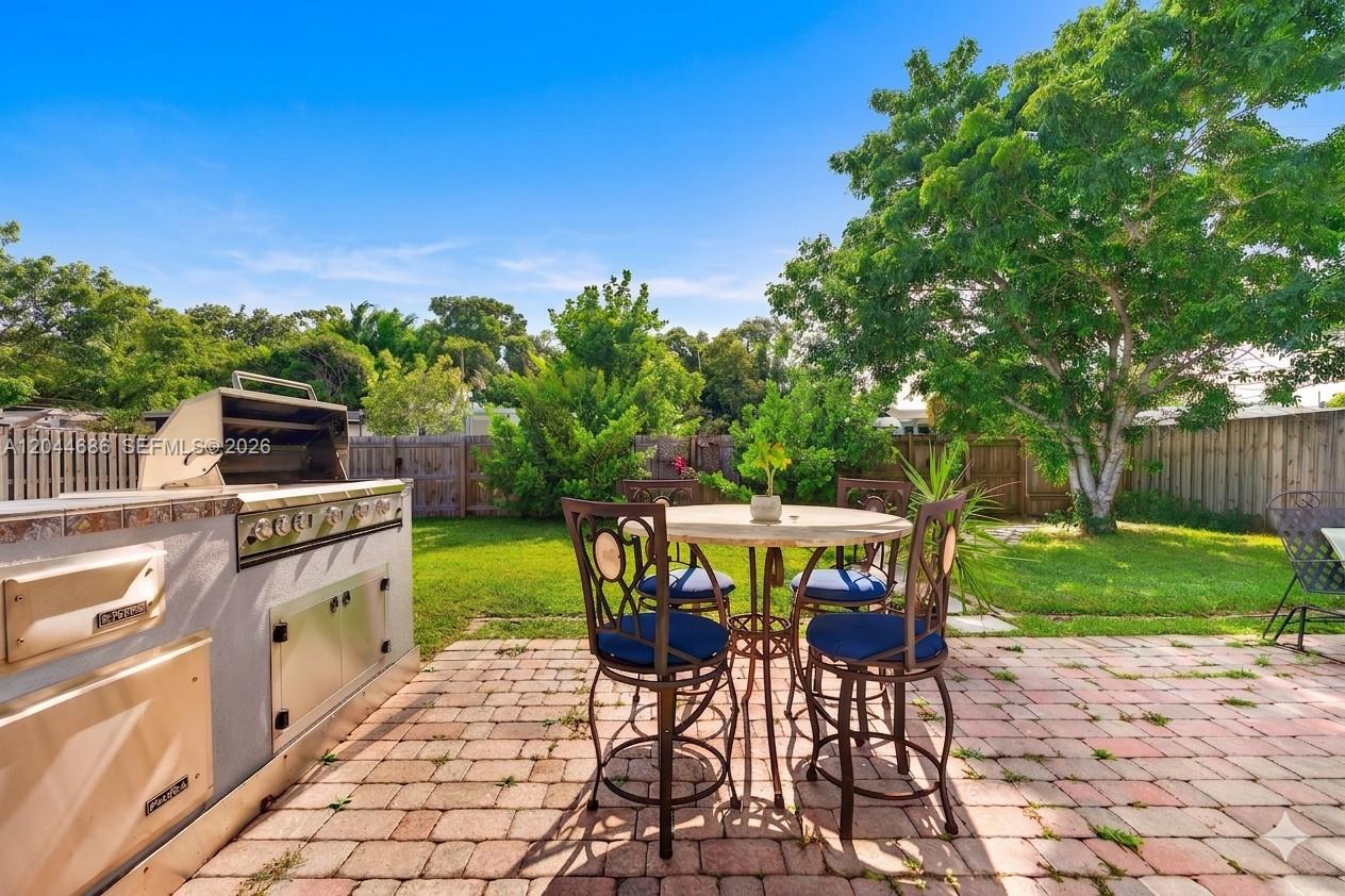 2012 North 31st Road Hollywood, FL 33021 - Photo 20 of 30