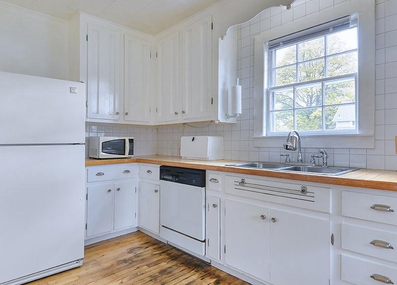 7 Newman Street Keene, NH 03431 - Photo 16 of 36