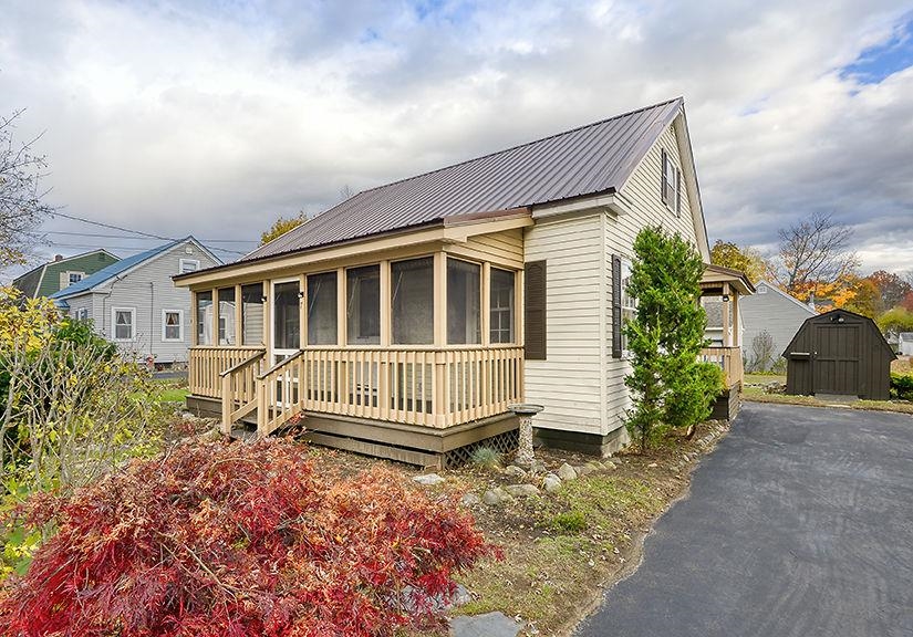 7 Newman Street Keene, NH 03431 - Photo 3 of 36