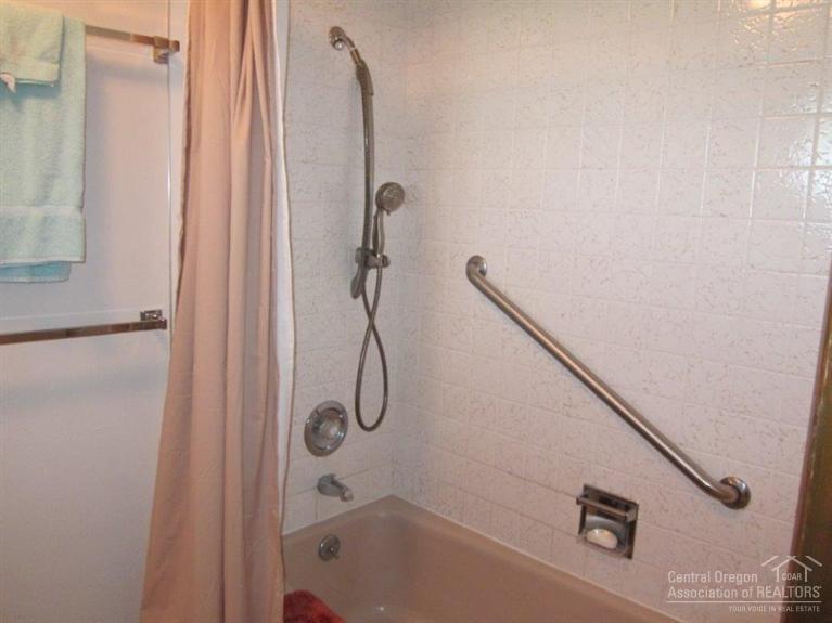 4482 Southwest Reif Road Powell Butte, OR 97753 - Photo 11 of 15 Additional Photo