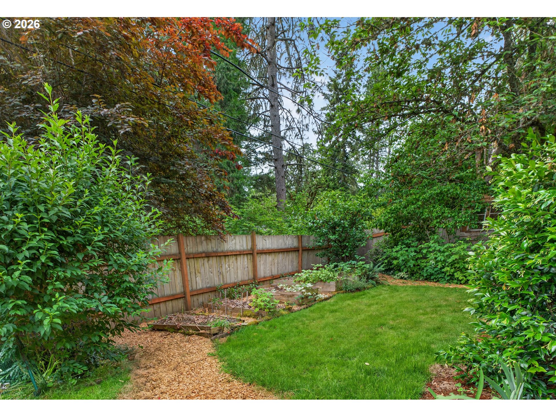 4525 Fox Hollow Road Eugene, OR 97405 - Photo 35 of 48