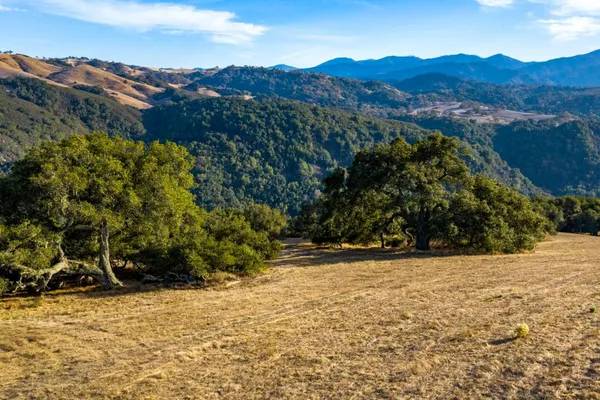 $1,295,000 | 2 Penon Peak Trail, Carmel, CA 93923