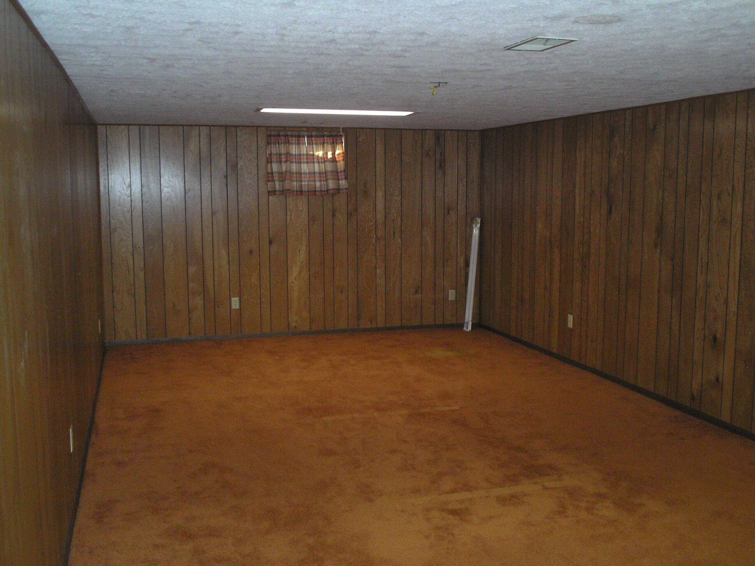2404 Sandover Road Columbus, OH 43220 - Photo 35 of 50 PB160051