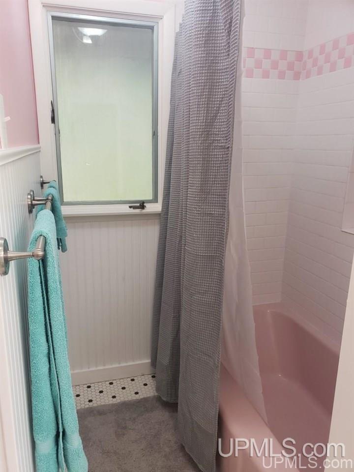 22230 Ridge Road Houghton, MI 49931 - Photo 30 of 46 Gallery Image 30